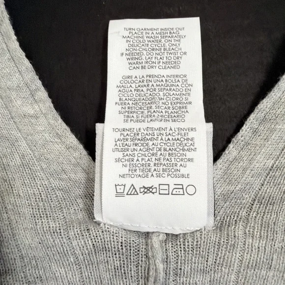 Cabi Gray Watson Ribbed Soft Sweater Women's‎ MED Top Gray V Neck Dolman Relaxed - Picture 7 of 10